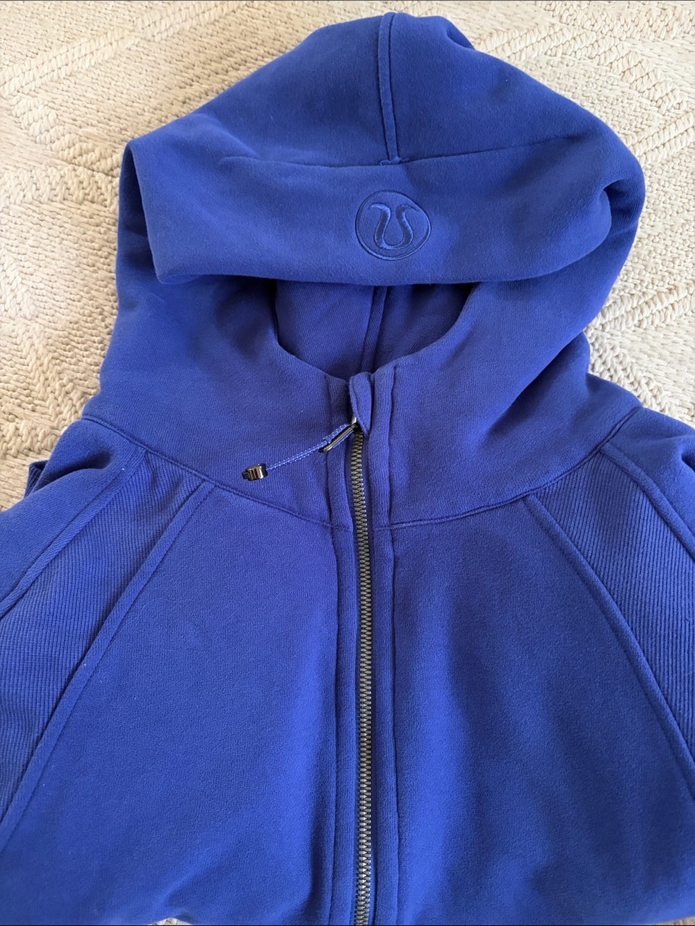 Lululemon Scuba Oversized Half-Zip Hoodie
- Royal Blue
